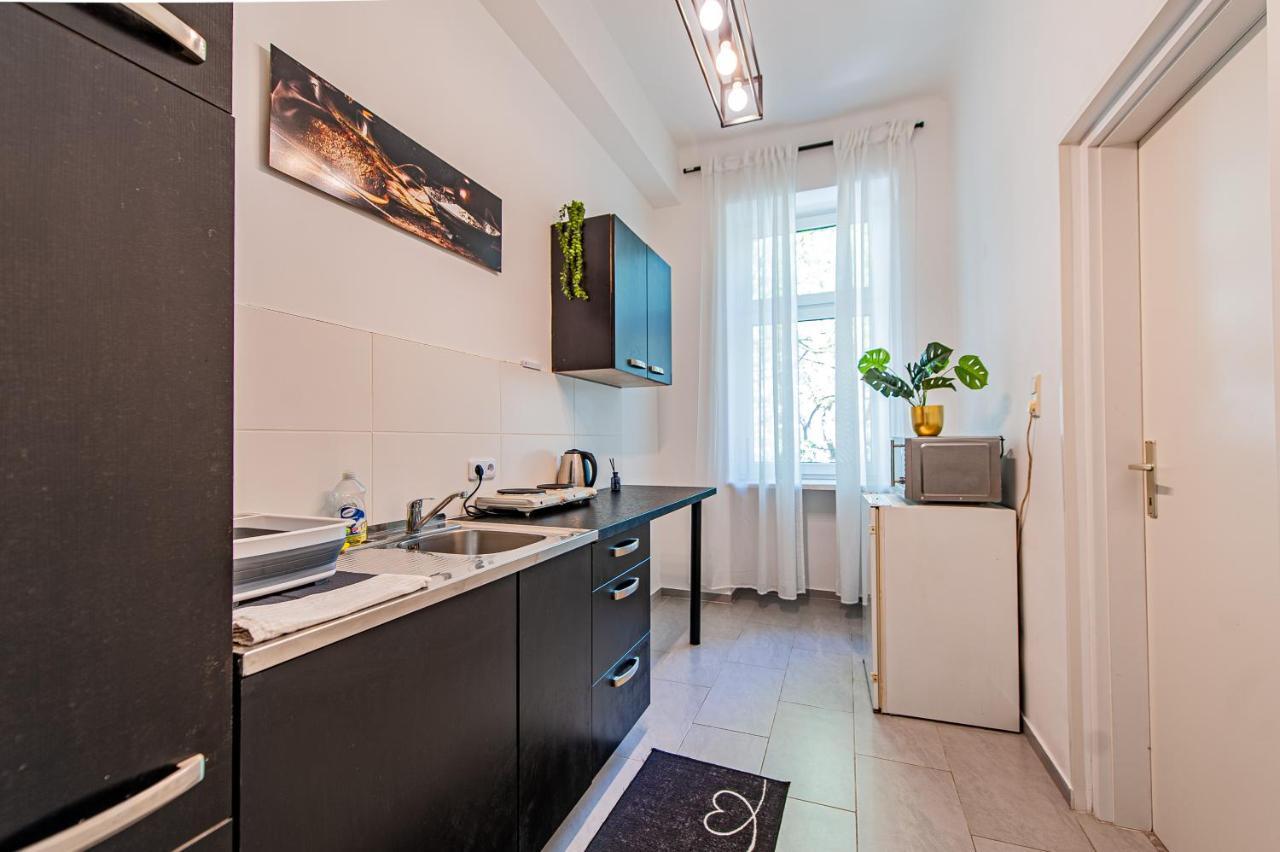 My City Apartment- Vienna Artroom 外观 照片